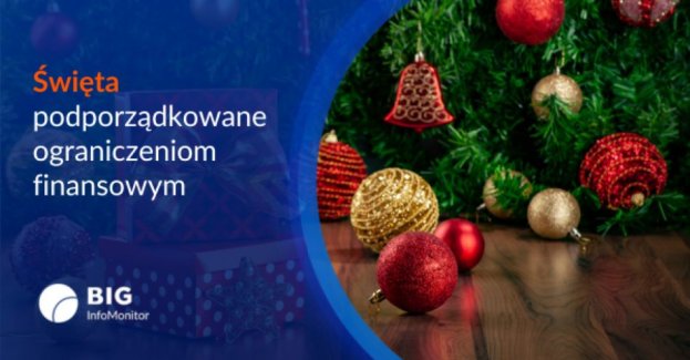 Podczas planowania tegorocznych Świąt wykazujemy ostrożność w wydatkach. Przeciętny Polak wyda na ich organizację średnio 1122 zł.  Choć jedna trzecia badanych uważa, że będzie to więcej niż przed rokiem, to jednak średni poziom wskazywanych wydatków jest niższy niż w dwóch ostatnich latach – tak wynika z badania „Wydatki świąteczne Polaków 2025” zrealizowanego na zlecenie BIG InfoMonitor. Przeważająca część z tej puli trafia na prezenty (447 zł) oraz na jedzenie (413 zł). Najwyższa średnia kwota przeznaczona na wydatki świąteczne przypada na woj. kujawsko-pomorskie (1374 zł), a najmniejsza na woj. podkarpackie (610 zł).